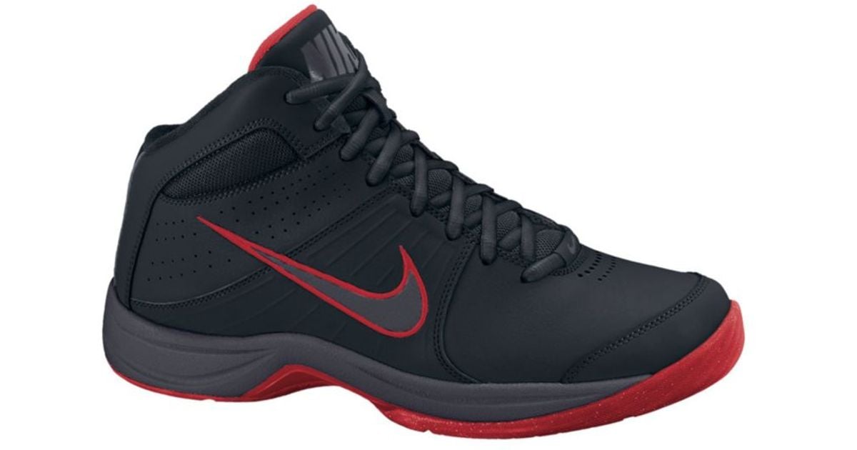 Nike Overplay Vi Sneakers in Black 