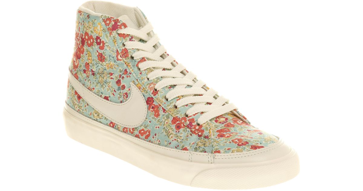nike blazer liberty
