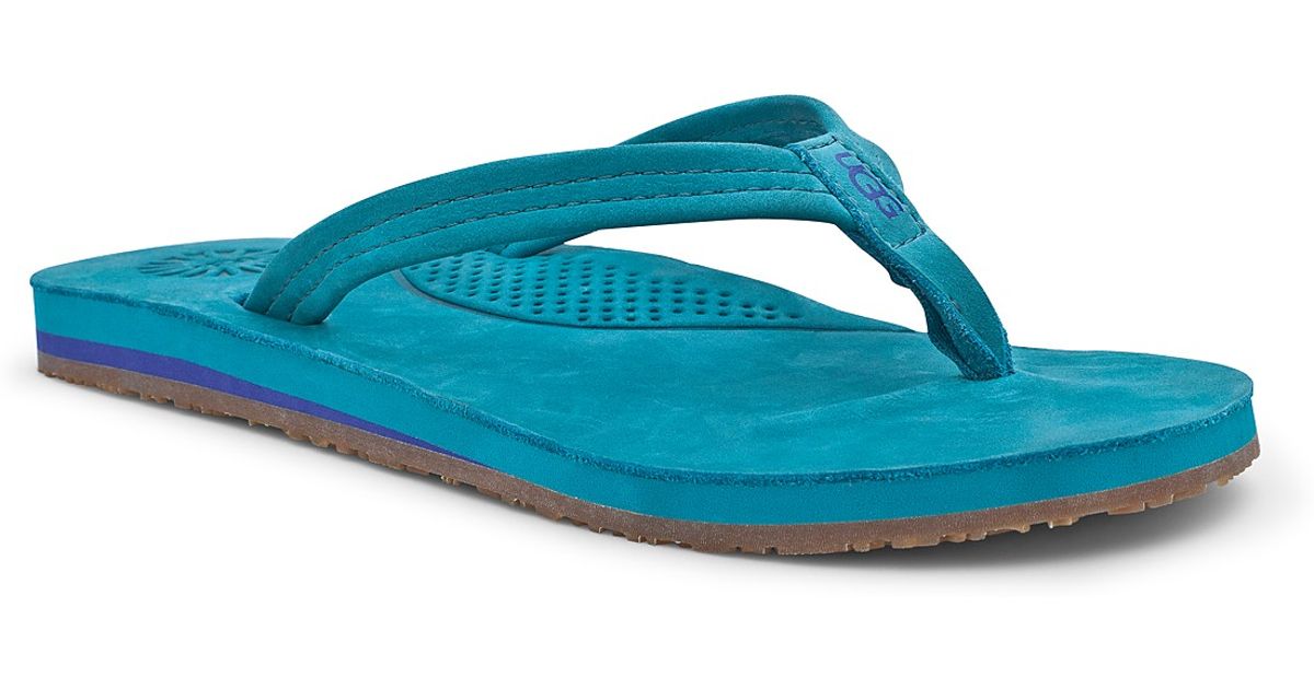 ugg kayla flip flops