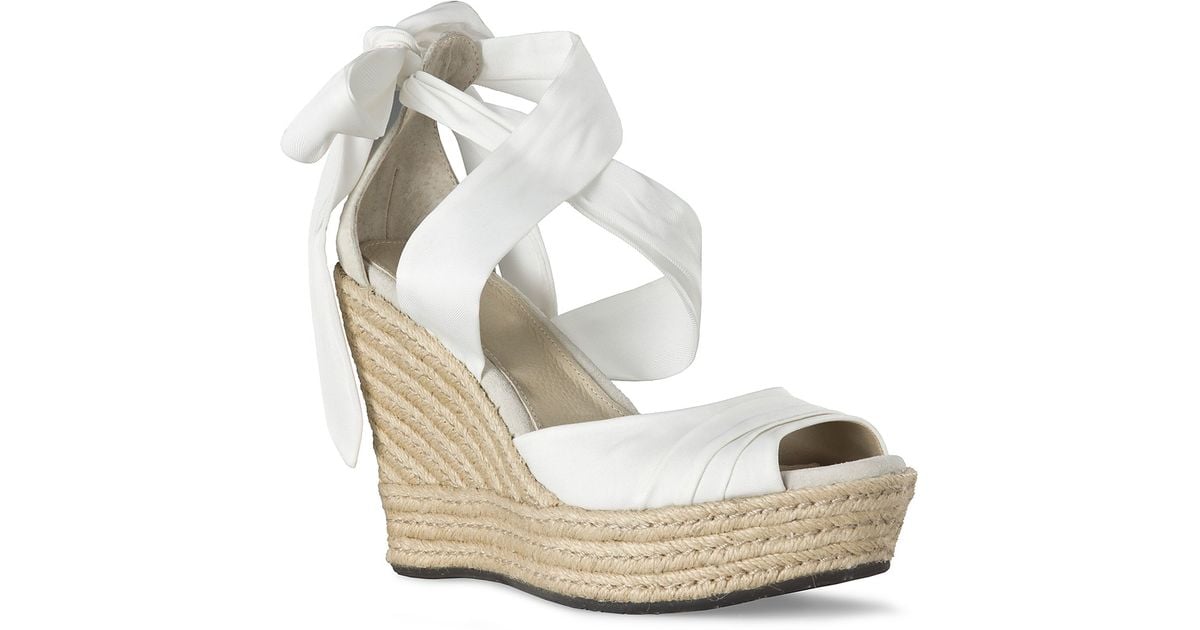 ugg lucianna wedge white