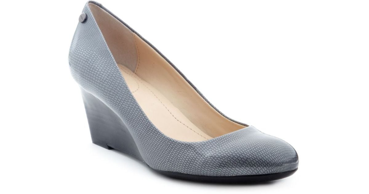 Gray wedge pumps Clearance