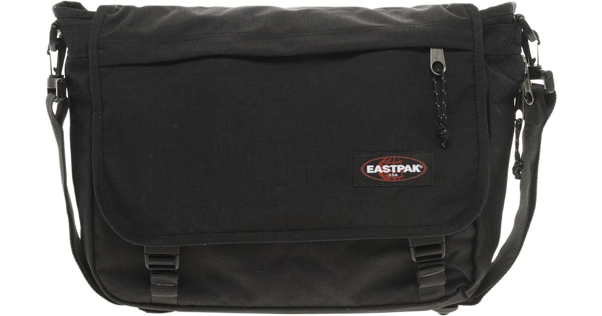 eastpak messenger bag