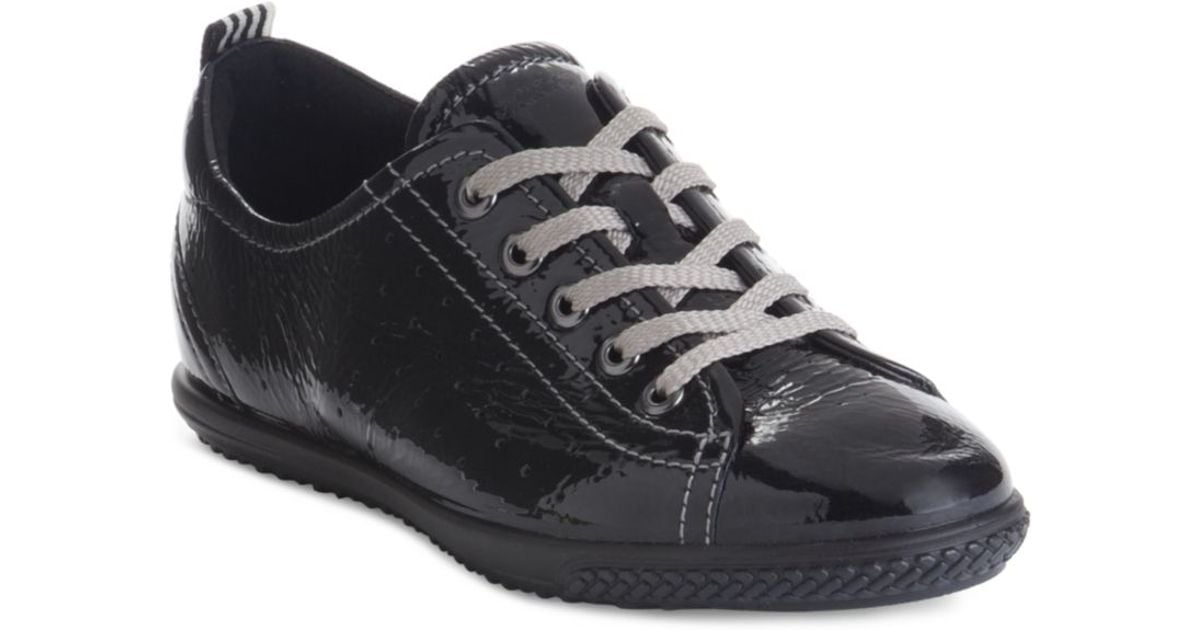 Ecco Spin Sneakers in Black Patent (Black) - Lyst