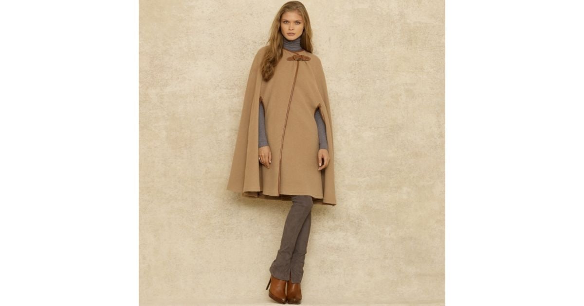 Ralph Lauren Blue Label Thaden Camel Hair Cape in Natural | Lyst