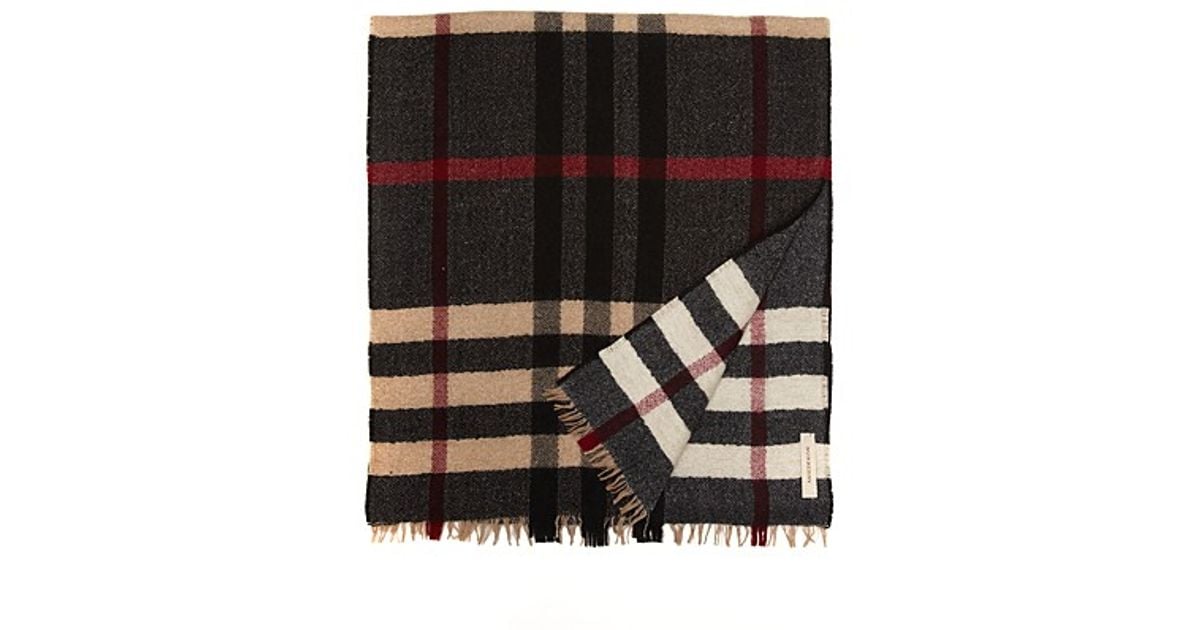 Burberry Reversible Check Wool Scarf in White for Men - Lyst