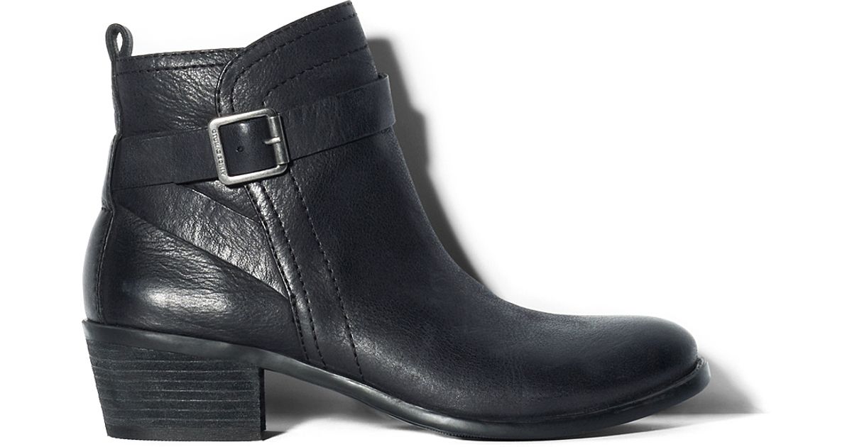 vince camuto beamer bootie