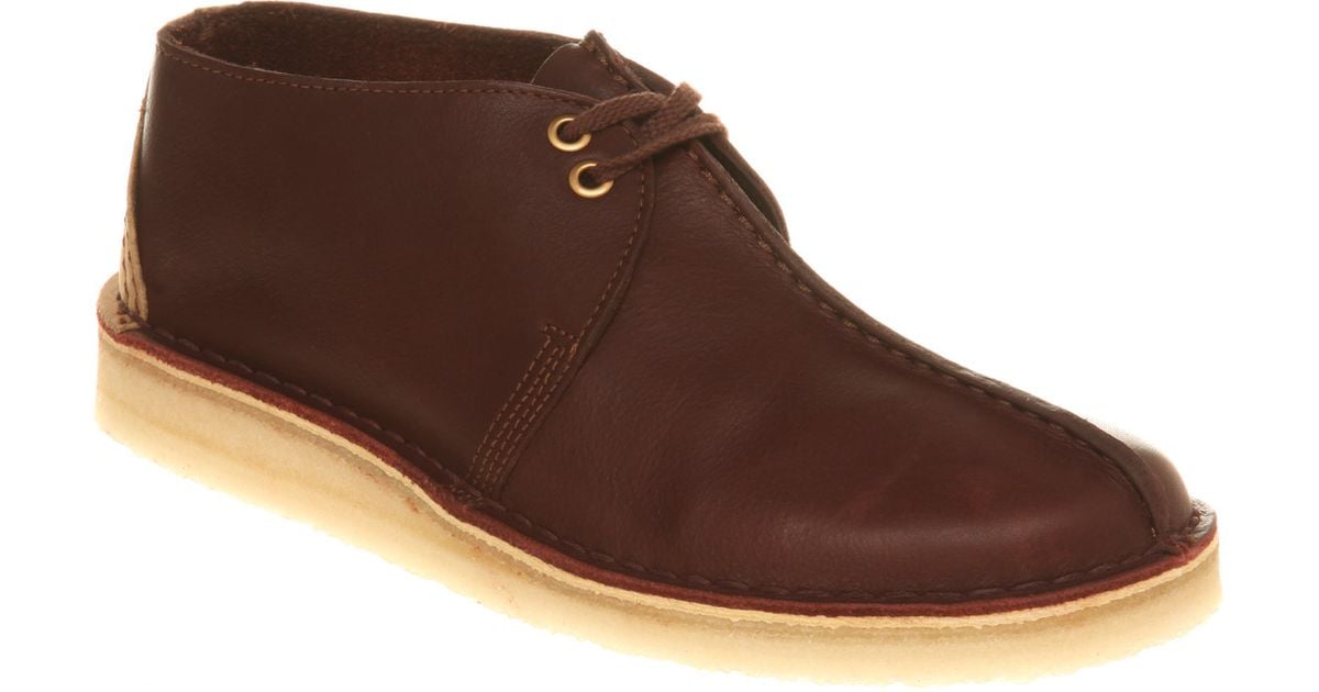 clarks desert trek burgundy