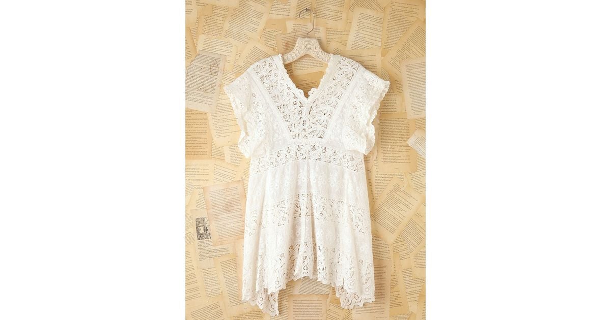 Free People Vintage Battenburg Lace Top in White | Lyst
