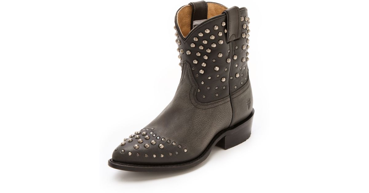 billey buckle bootie