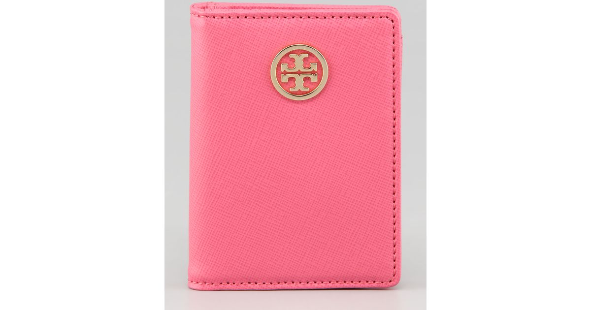 Lyst Tory Burch Robinson Passport Holder in Pink