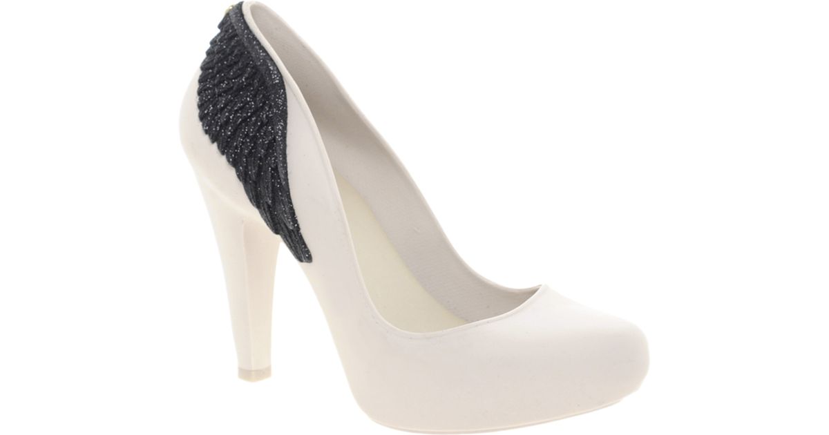 Melissa Incense Wing Heeled Shoes in Ivory (Natural) Lyst