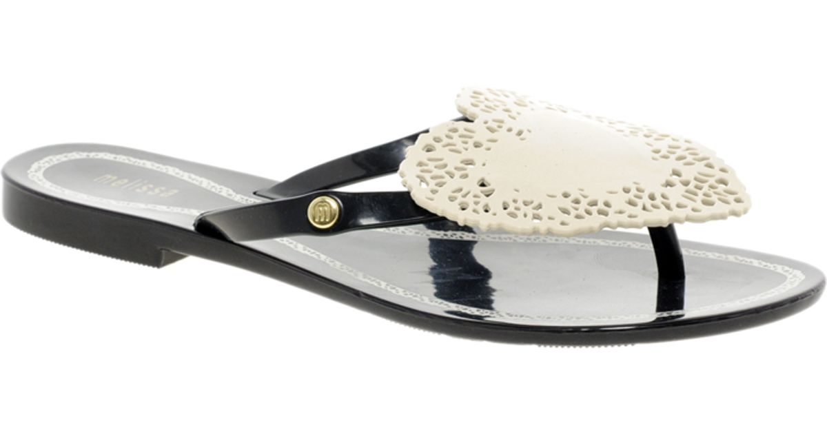 melissa heart flip flops