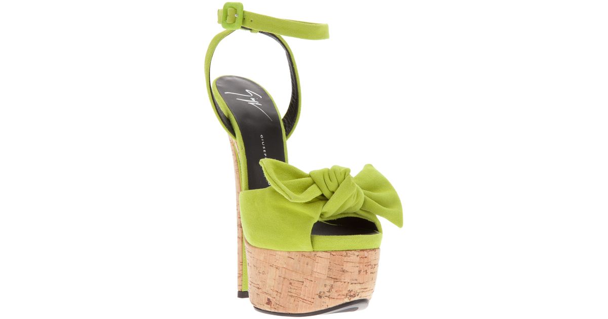 giuseppe zanotti green heels