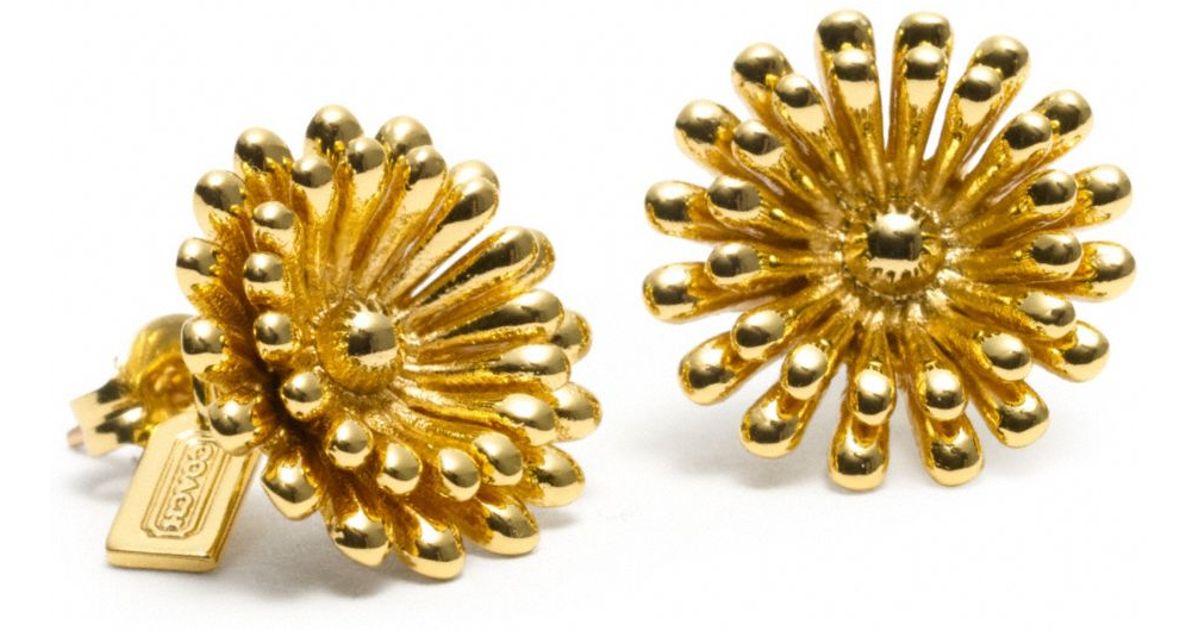 COACH Flower Stud Earring in Gold/Gold (Metallic) Lyst