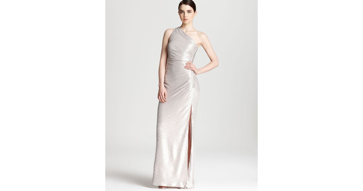 laundry by shelli segal foil pleated gown