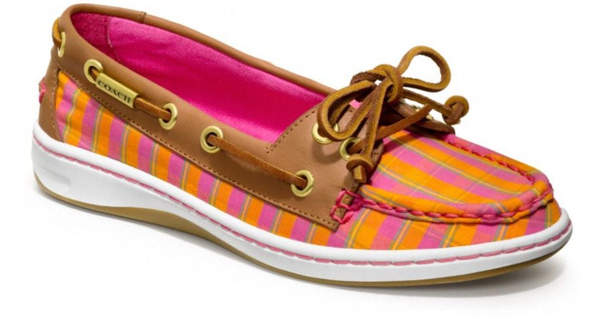 coach boat shoes