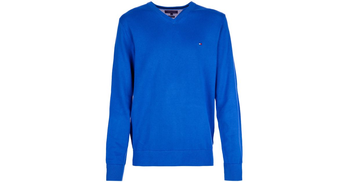 blue tommy sweater