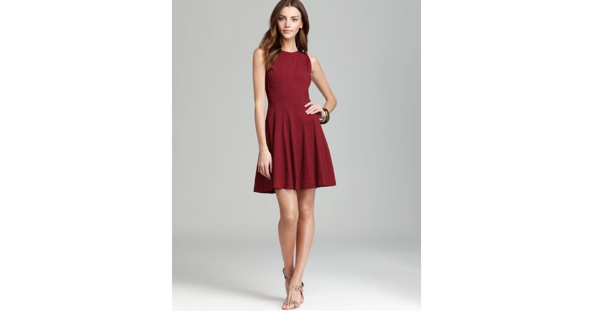 red dress theory