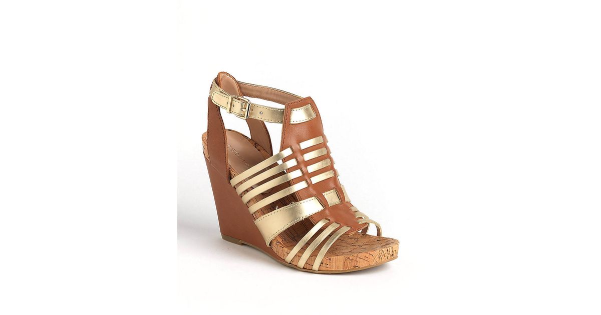 bcbgeneration strappy shoes