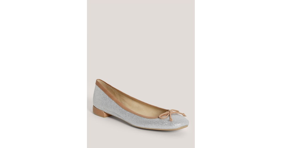 stuart weitzman ballerina flats