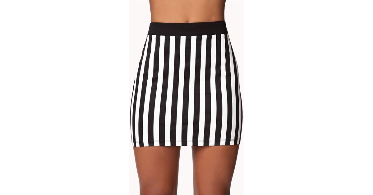 mini pencil skirt black and white