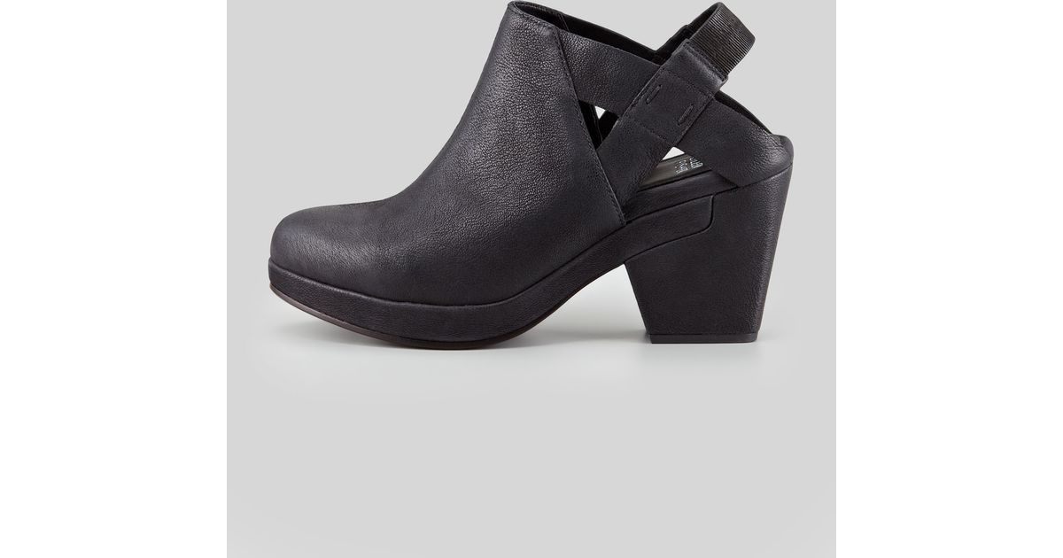 eileen fisher clogs