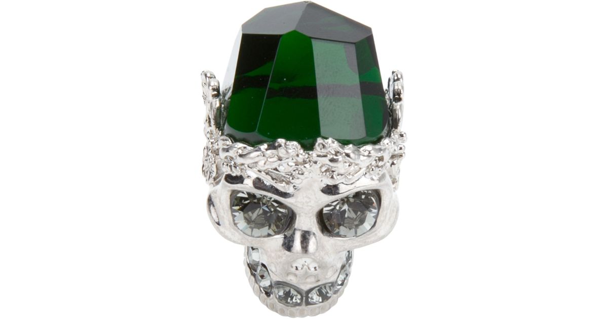 Alexander McQueen Skull Ring in Metallic (Green) - Lyst