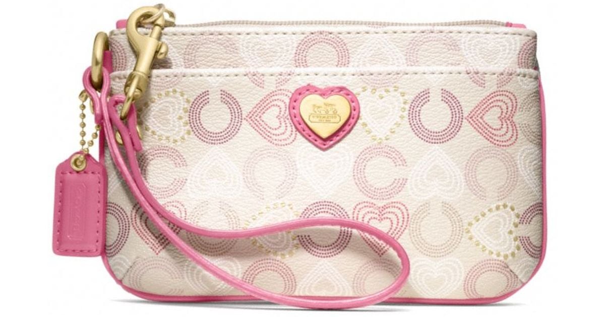 COACH Waverly Hearts Wristlet in Pink Lyst