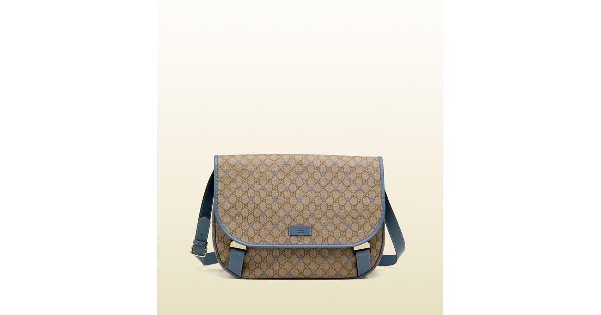 Gucci Large Gg Supreme Stars Canvas Messenger Bag in Blue for Men - Lyst