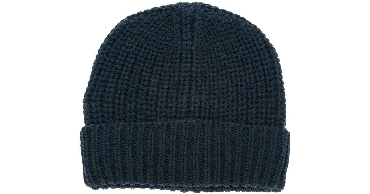 wooly hat