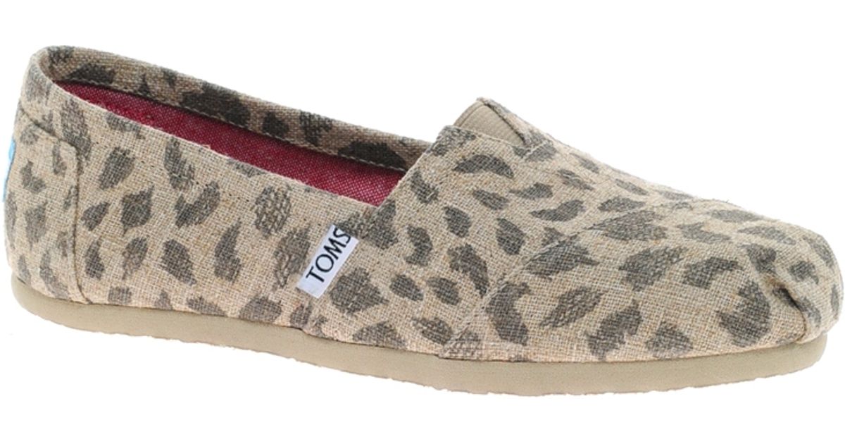 toms leopard flats
