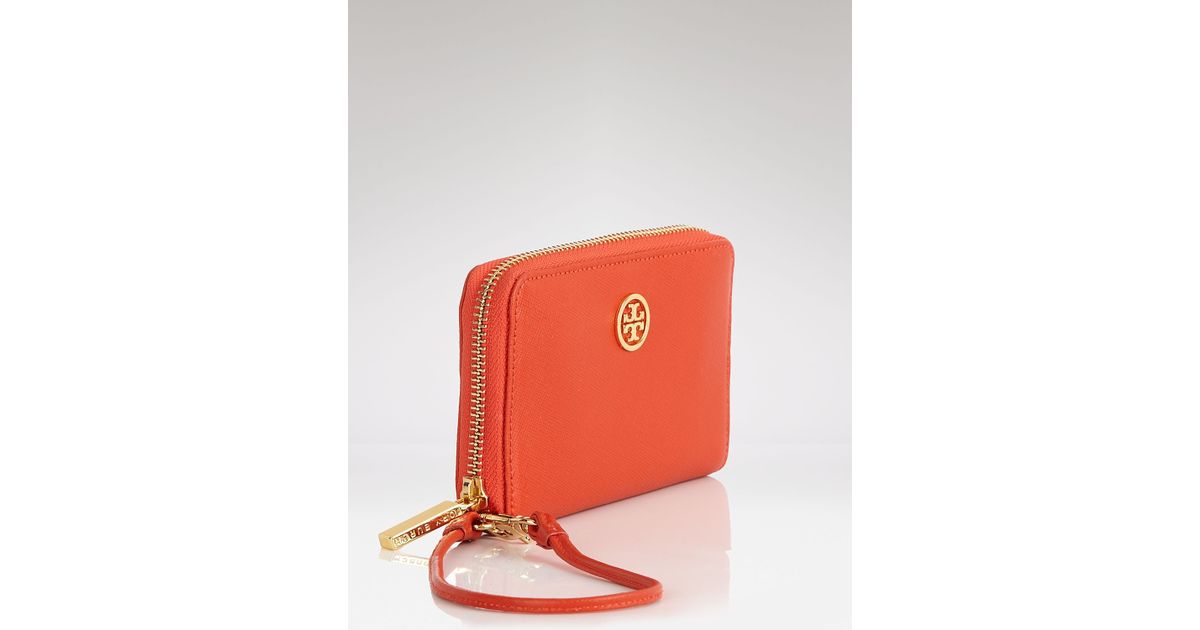 tory burch iphone wristlet