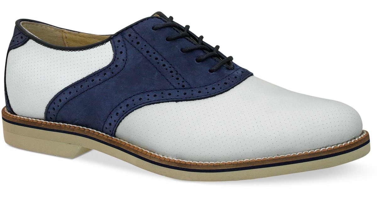 G.H. Bass & Co. Bass Burlington Plaintoe Saddle Shoes in G.H. Bass & Co. Bass Burlington Plaintoe Saddle Shoes in