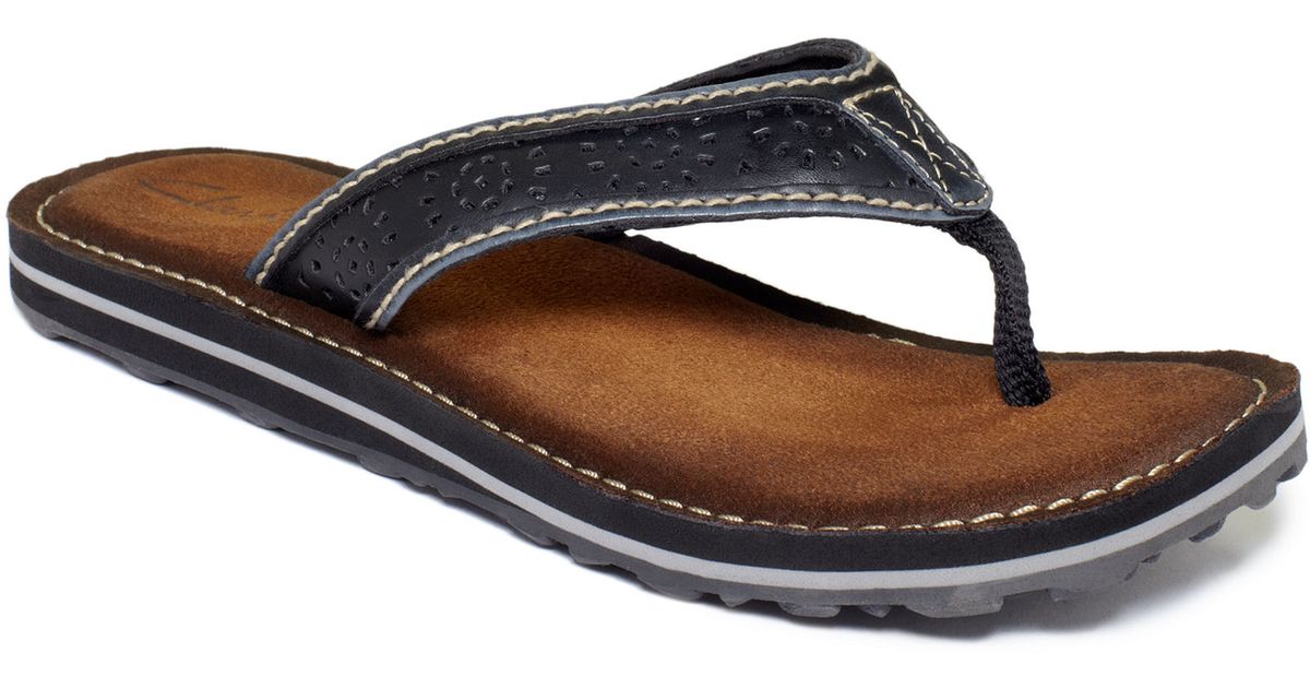 Clarks province flip flops deals