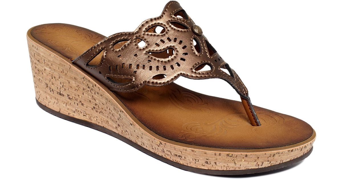 mens wallabees black