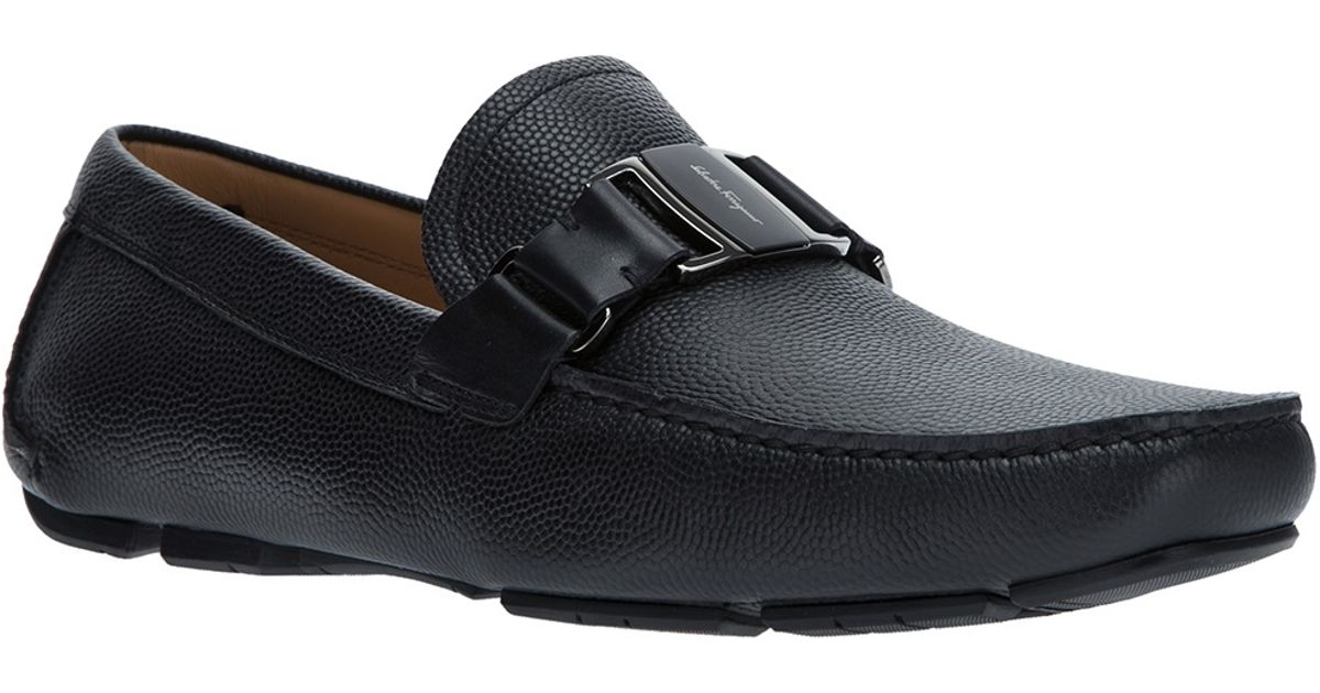 Ferragamo Sardegna Loafer in Black for Men | Lyst