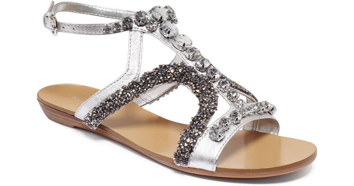 nine west silver flat shoes