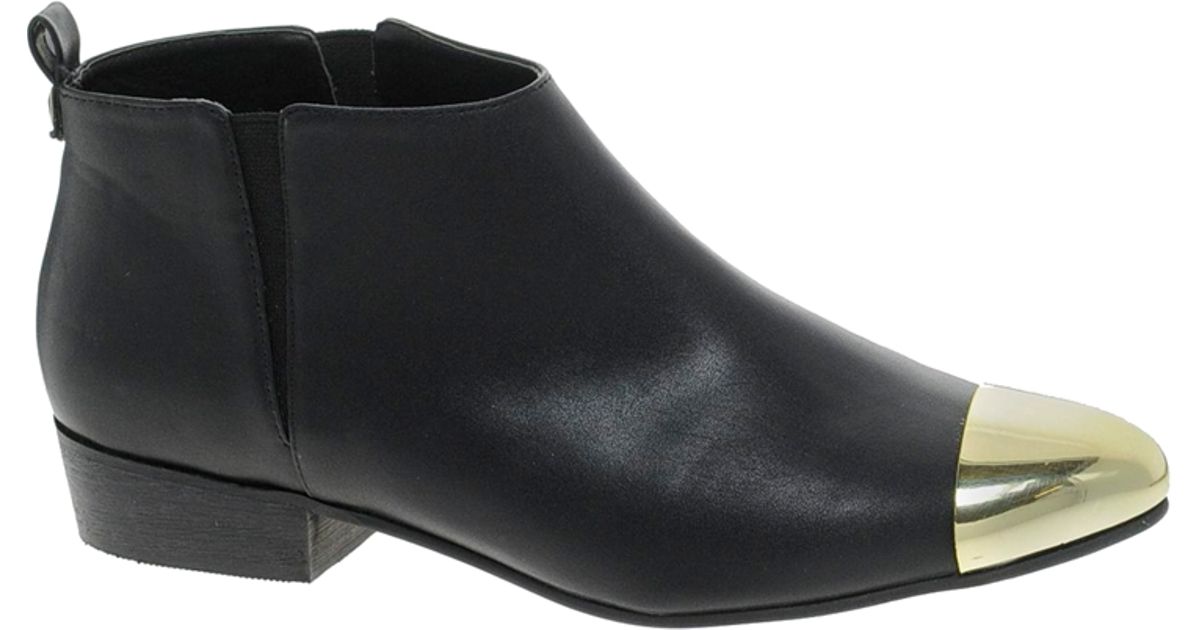 metal toe booties