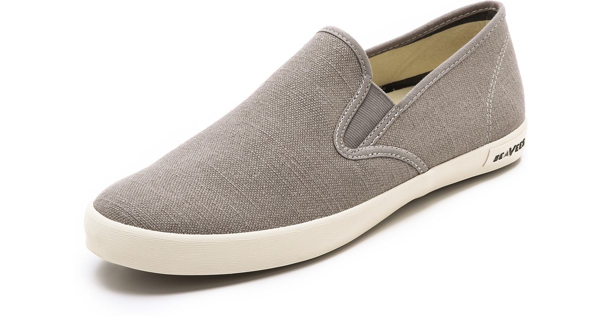 black with white vans