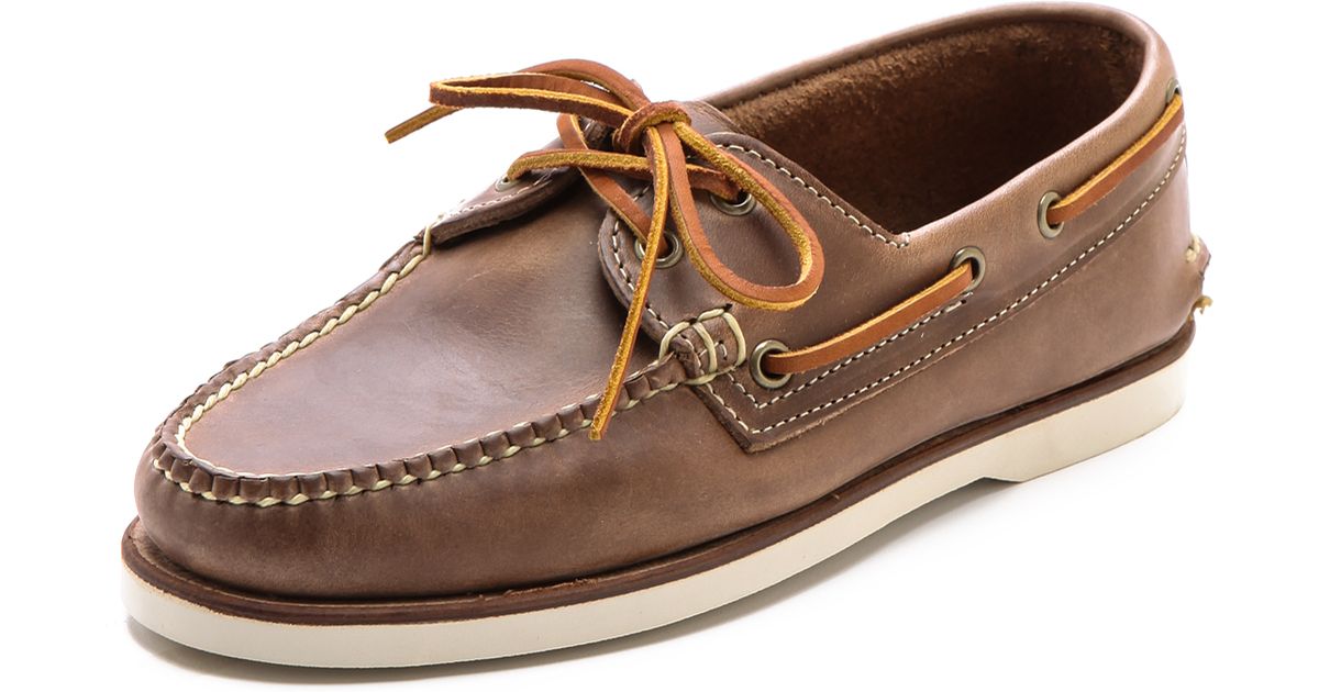 are sperrys made of leather