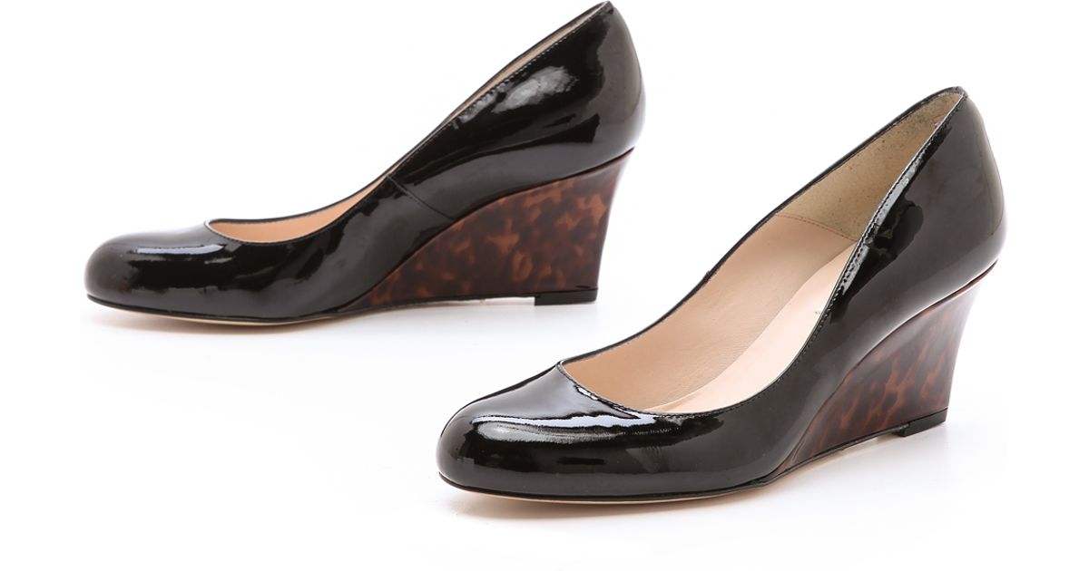 tortoise shell pumps