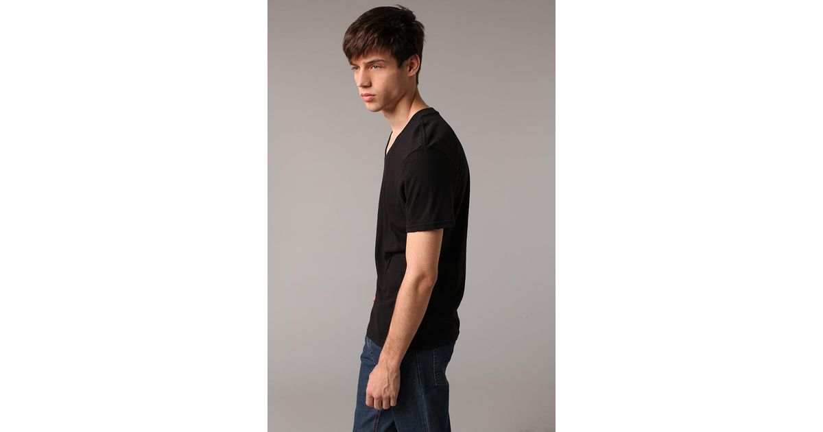 bdg slim fit v neck