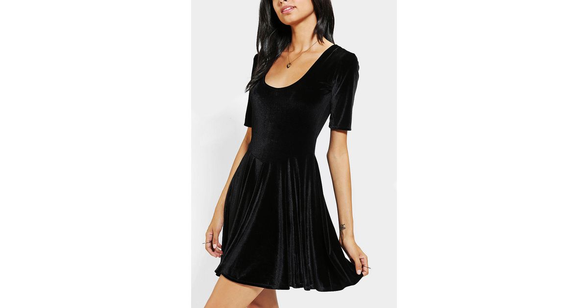 Urban Outfitters Kimchi Blue Velvet Skater Dress in Black Lyst