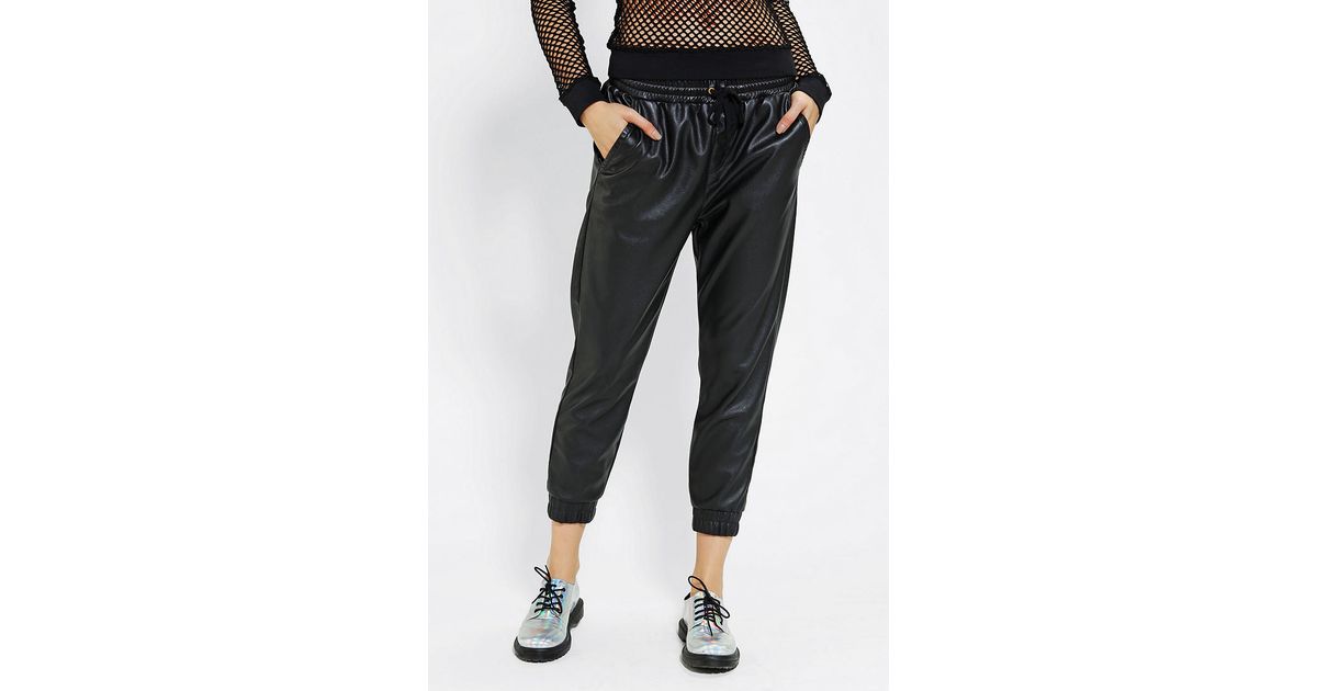 urban outfitters black joggers