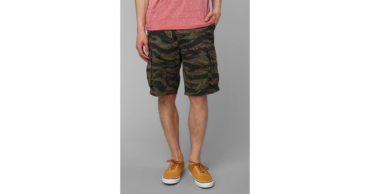 urban outfitters cargo shorts