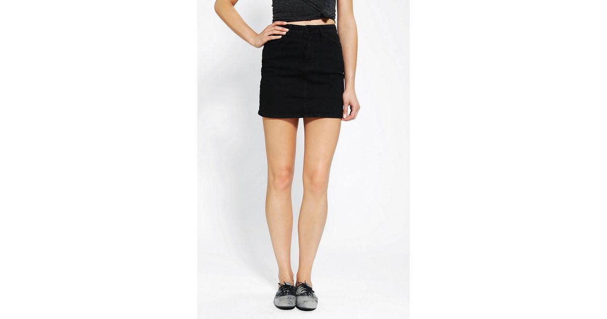 Urban Outfitters Bdg Denim Mini Skirt in Washed Black (Black) | Lyst