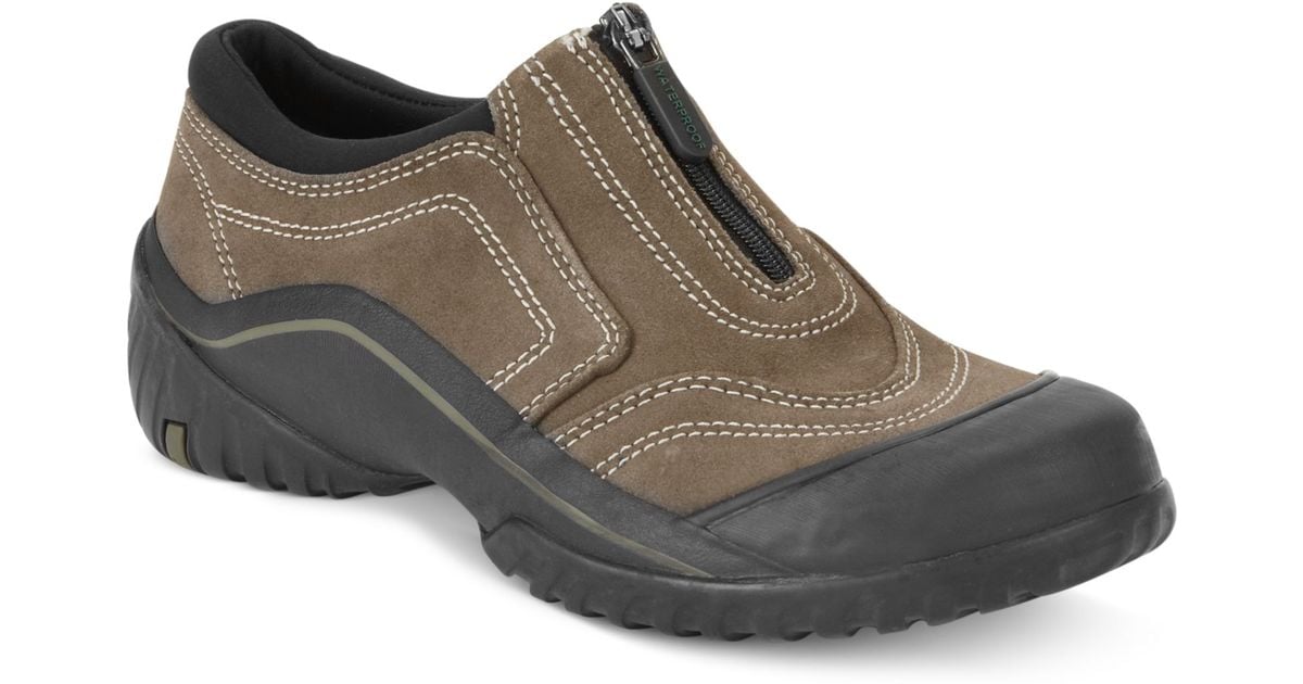 clarks muckers fog ankle boot