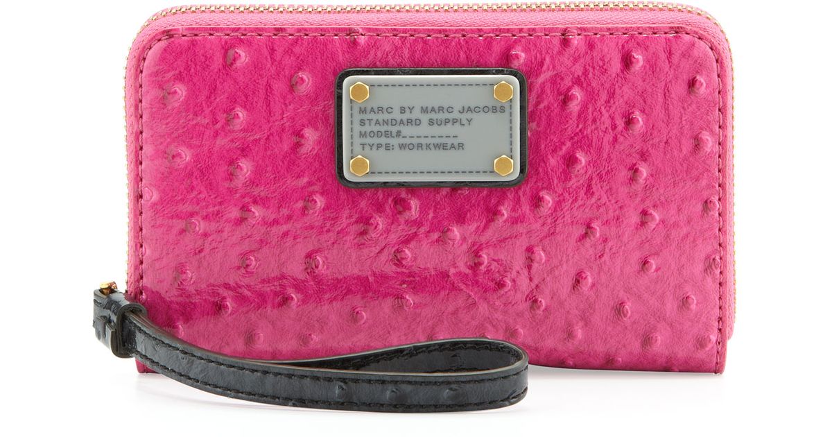 coach classic walletpop