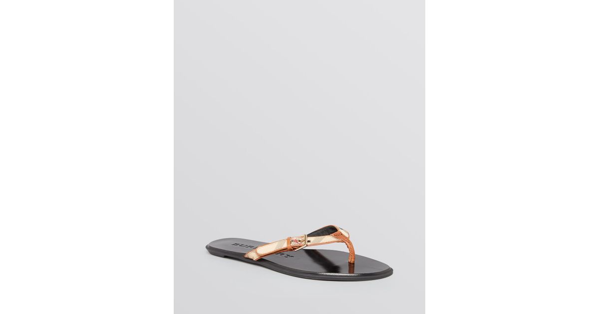 Burberry Flip Flop Sandals - Parsons Check Thong in Brown | Lyst