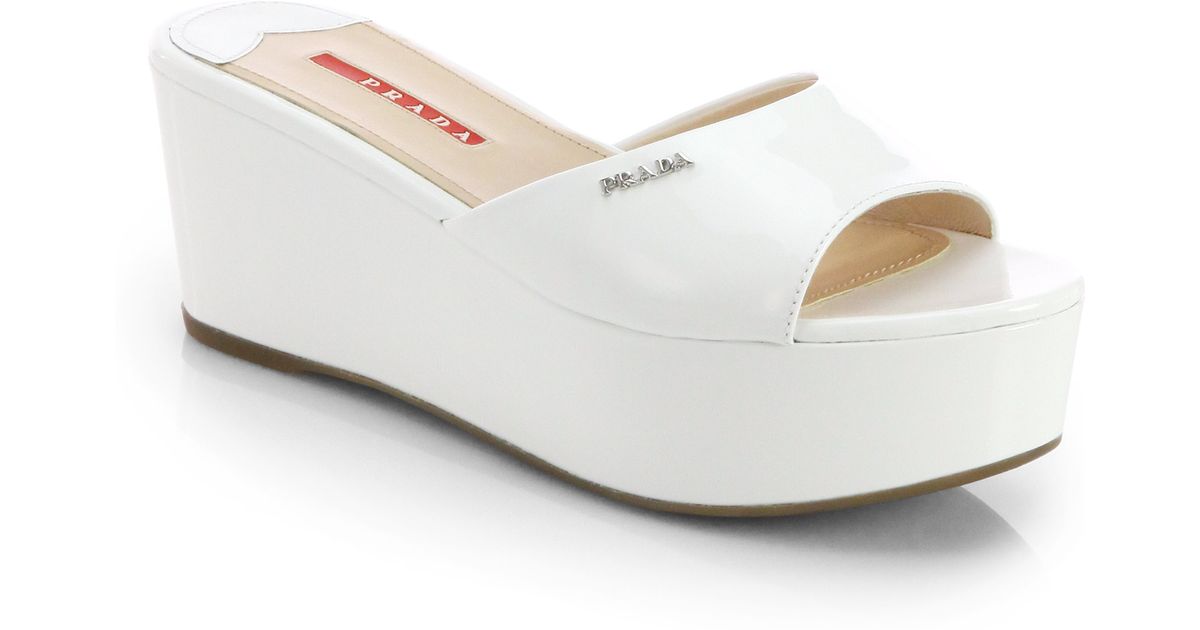 Prada Patent Leather Platform Slides in White - Lyst